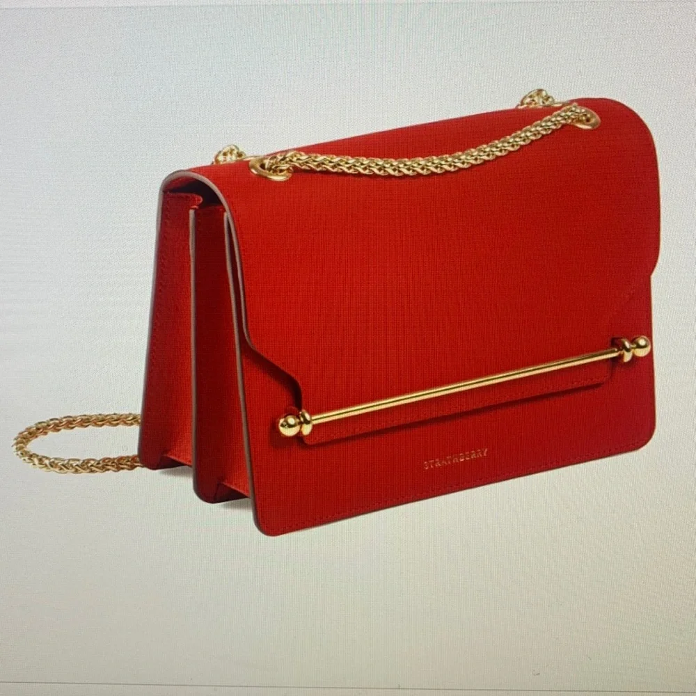 Strathberry Mini East/West Leather Crossbody Bag
STRATHBERRY - Picture 12 of 16